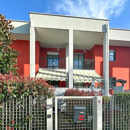 3 Bedroom Awesome In Hébergement de vacances